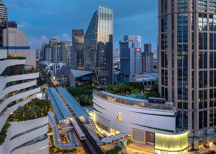 Ibis Sukhumvit 24 Hotel 3*