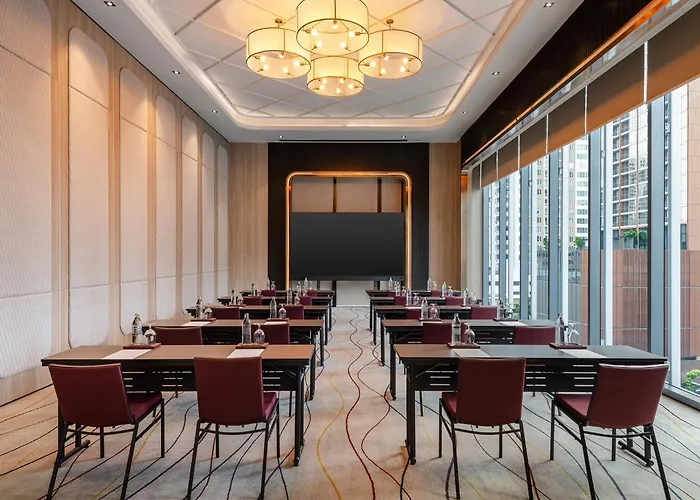Ibis Sukhumvit 24 Hotel