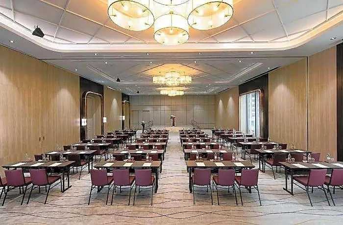 Ibis Sukhumvit 24 Hotel