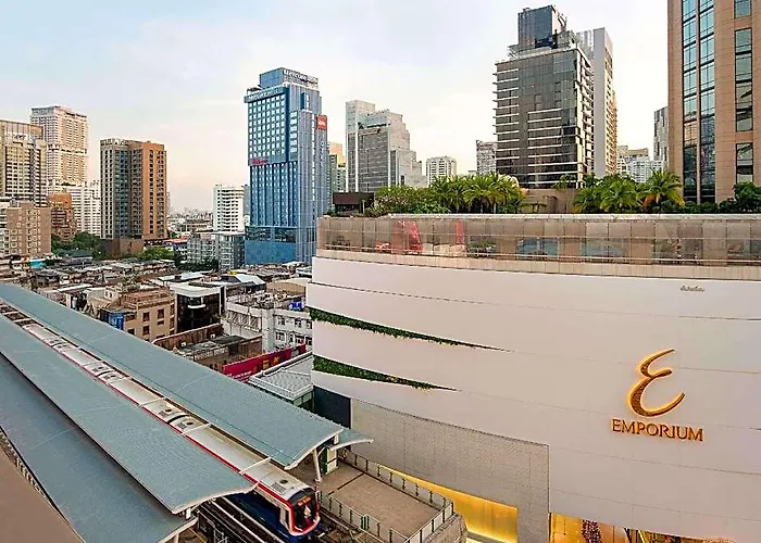 Ibis Sukhumvit 24 Hotel 3*