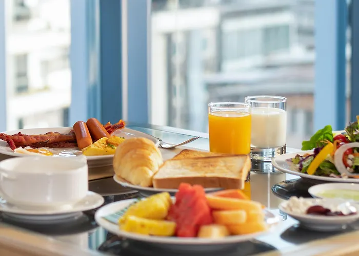 Ibis Sukhumvit 24 מלון 3*